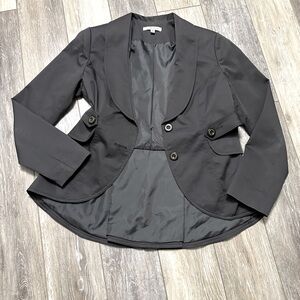 🛍️Cabi  Gray color high-low belt-back 2 button lining jacket/Blazer  size 8